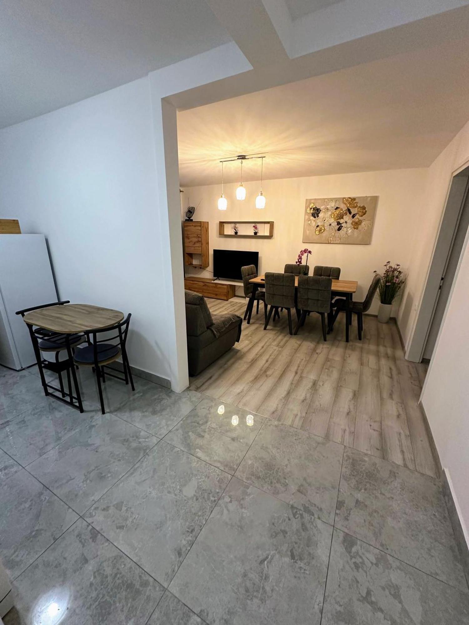 Apartment Marija Varaždin Exteriör bild